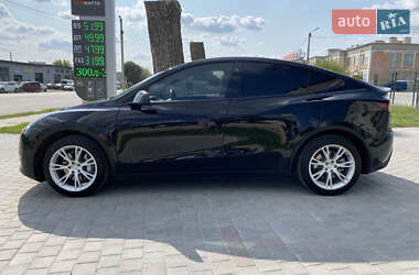 Внедорожник / Кроссовер Tesla Model Y 2021 в 