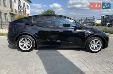 Внедорожник / Кроссовер Tesla Model Y 2021 в 