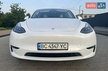 Внедорожник / Кроссовер Tesla Model Y 2024 в 