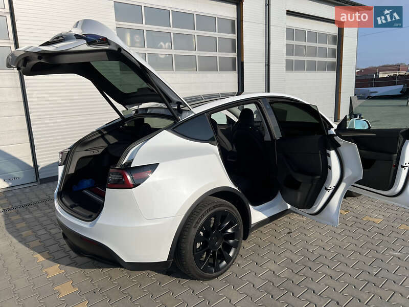 Внедорожник / Кроссовер Tesla Model Y 2022 в Одессе