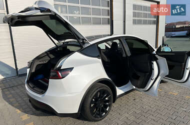 Внедорожник / Кроссовер Tesla Model Y 2022 в 
