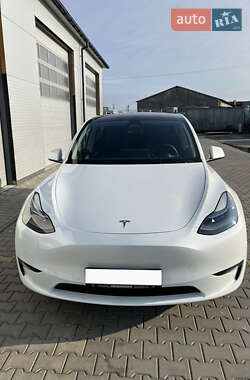 Внедорожник / Кроссовер Tesla Model Y 2022 в 