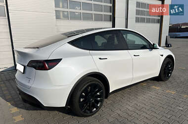 Внедорожник / Кроссовер Tesla Model Y 2022 в 