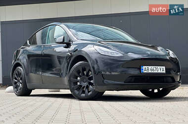 Внедорожник / Кроссовер Tesla Model Y 2020 в Киеве