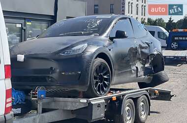 Внедорожник / Кроссовер Tesla Model Y 2022 в Ивано-Франковске