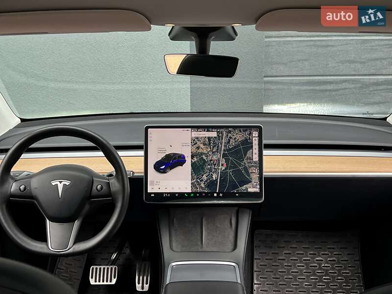 Позашляховик / Кросовер Tesla Model Y 2021 в Києві