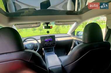 Внедорожник / Кроссовер Tesla Model Y 2023 в 