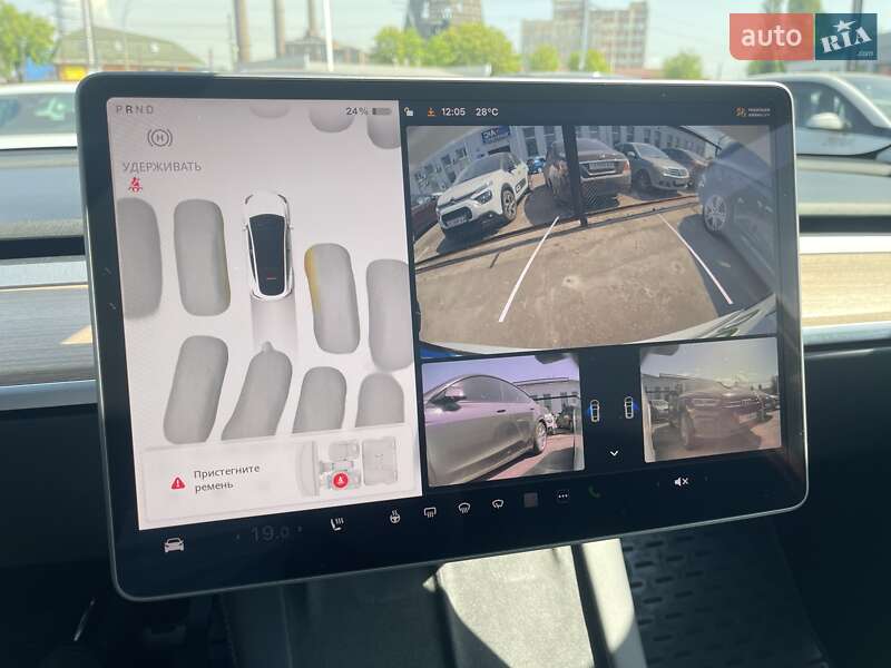 Внедорожник / Кроссовер Tesla Model Y 2023 в Киеве