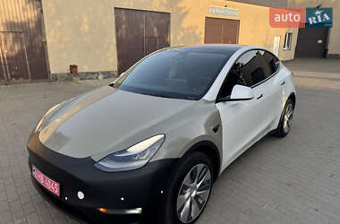 Внедорожник / Кроссовер Tesla Model Y 2020 в 