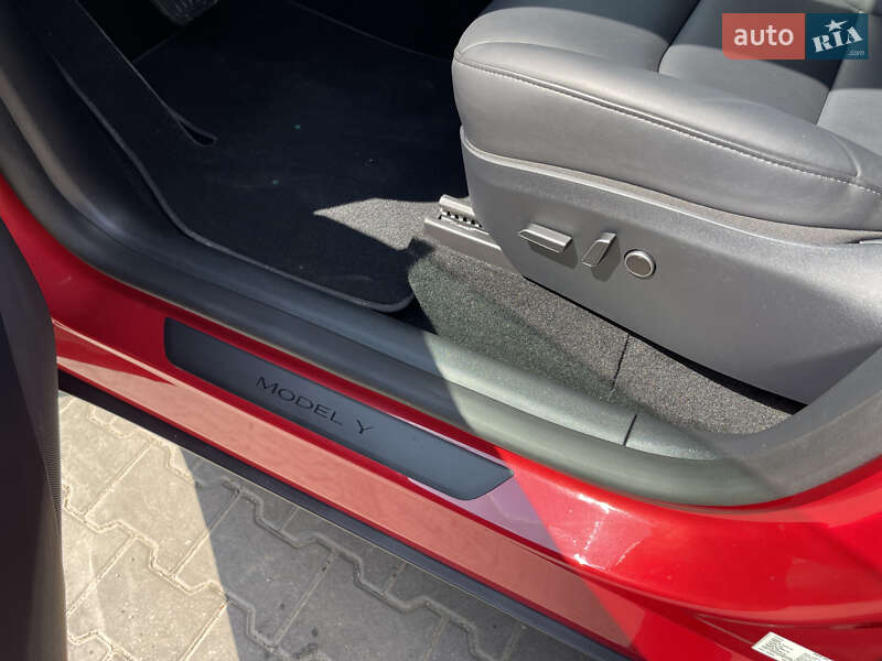 Позашляховик / Кросовер Tesla Model Y 2023 в Одесі