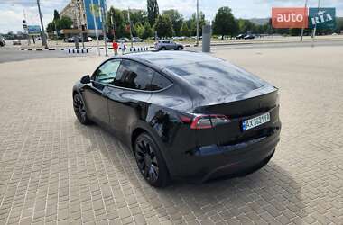 Внедорожник / Кроссовер Tesla Model Y 2023 в 