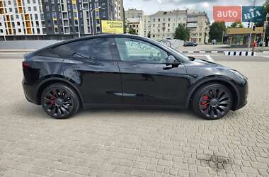 Внедорожник / Кроссовер Tesla Model Y 2023 в 