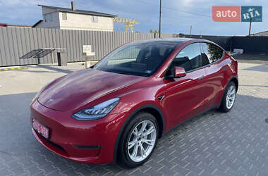 Tesla Model Y 2022