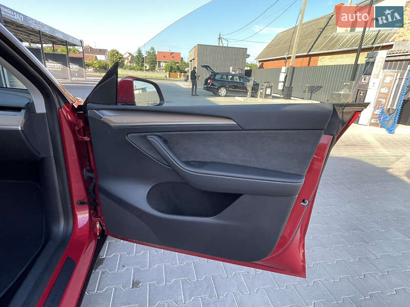 Внедорожник / Кроссовер Tesla Model Y 2022 в Луцке фото 24 Внедорожник / Кроссовер Tesla Model Y 2022 в Луцке