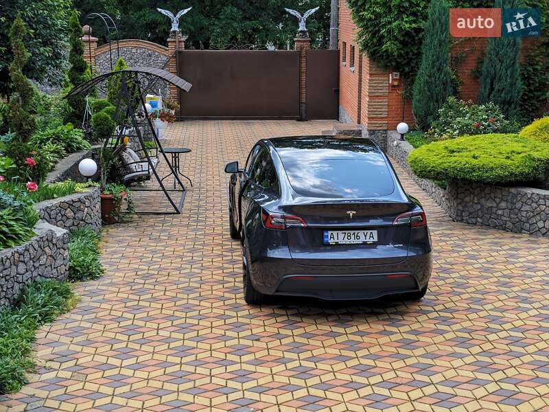 Внедорожник / Кроссовер Tesla Model Y 2024 в Белой Церкви