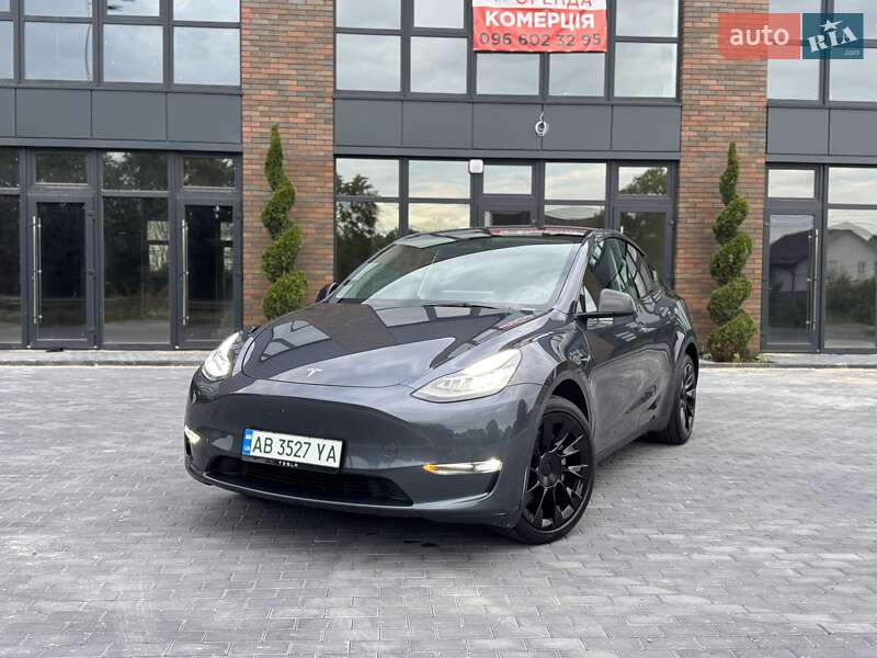 Внедорожник / Кроссовер Tesla Model Y 2023 в 