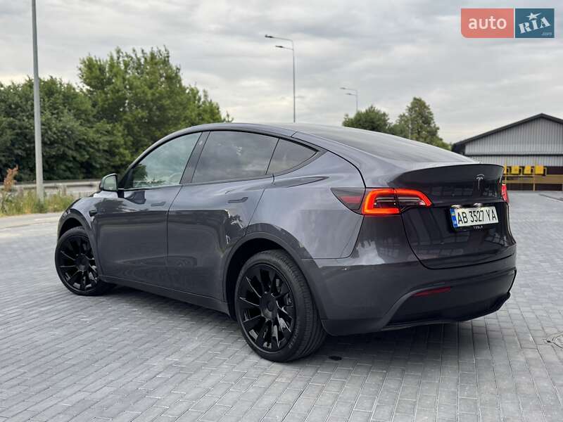 Внедорожник / Кроссовер Tesla Model Y 2023 в Виннице