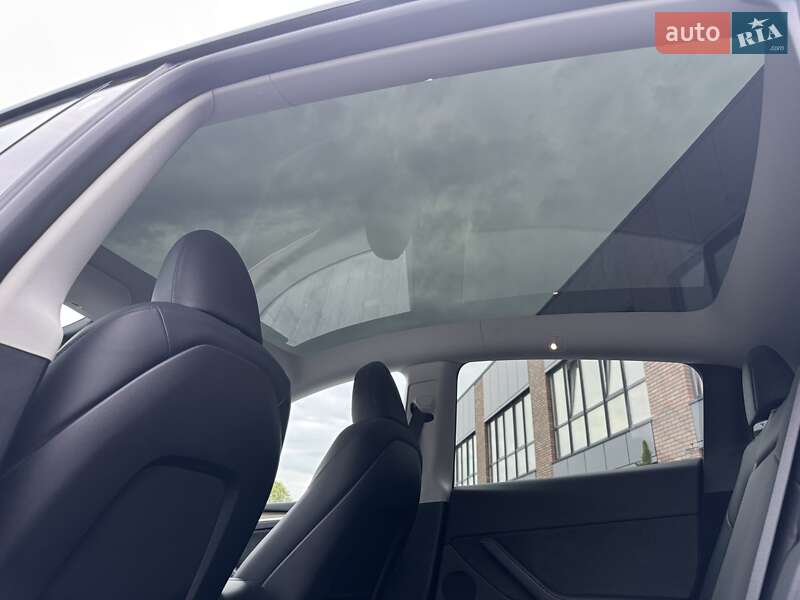 Внедорожник / Кроссовер Tesla Model Y 2023 в Виннице
