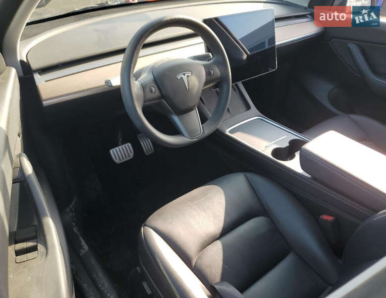 Внедорожник / Кроссовер Tesla Model Y 2022 в Новояворовске