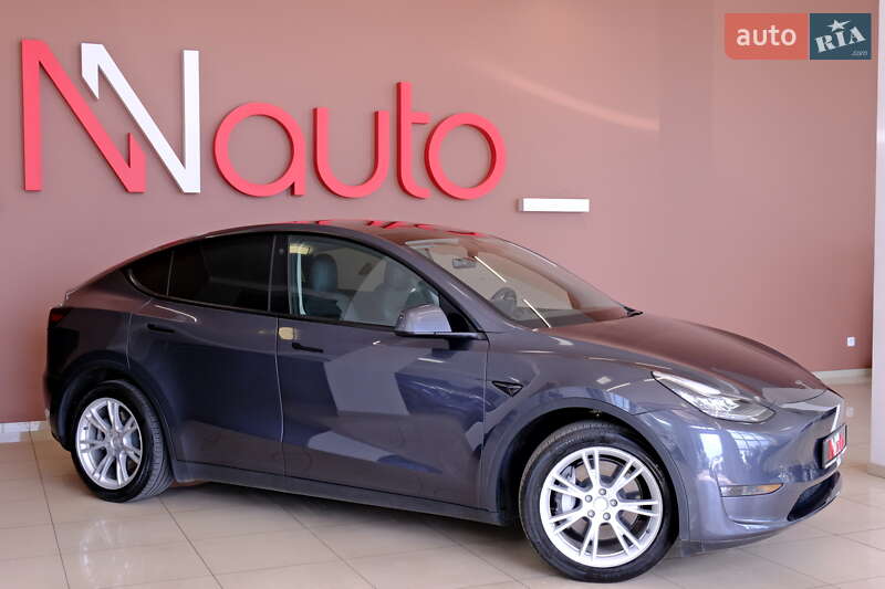 Внедорожник / Кроссовер Tesla Model Y 2021 в Одессе
