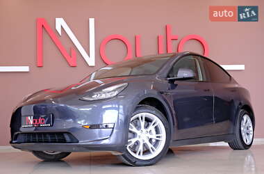 Внедорожник / Кроссовер Tesla Model Y 2021 в 