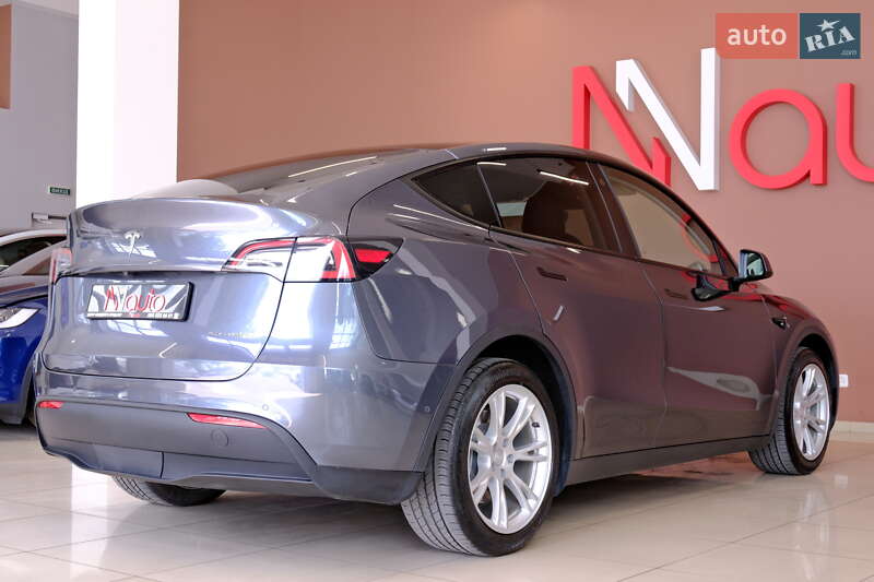 Внедорожник / Кроссовер Tesla Model Y 2021 в Одессе