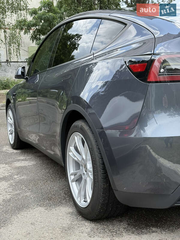 Внедорожник / Кроссовер Tesla Model Y 2023 в Харькове фото 4 Внедорожник / Кроссовер Tesla Model Y 2023 в Харькове
