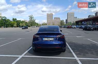 Позашляховик / Кросовер Tesla Model Y 2023 в 