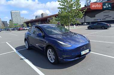 Позашляховик / Кросовер Tesla Model Y 2023 в 