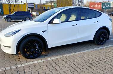 Внедорожник / Кроссовер Tesla Model Y 2023 в 