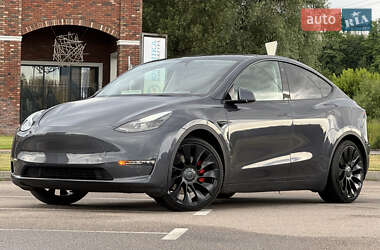 Tesla Model Y 2022
