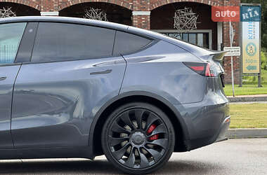 Внедорожник / Кроссовер Tesla Model Y 2022 в 