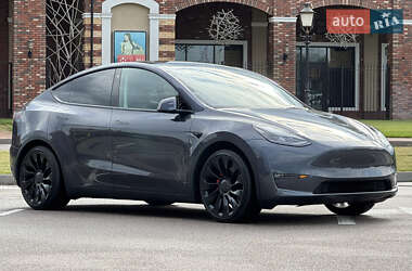 Внедорожник / Кроссовер Tesla Model Y 2022 в 