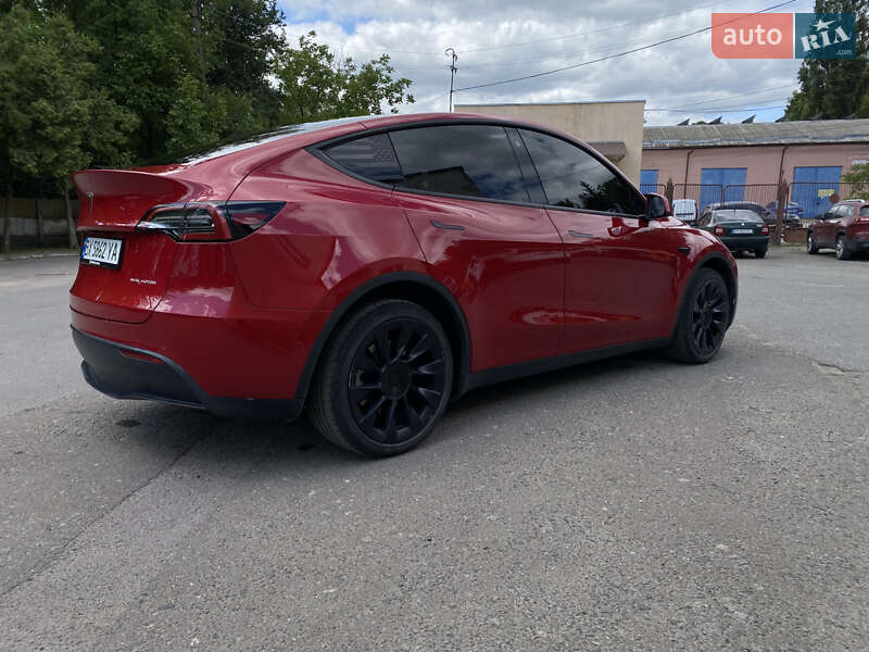 Позашляховик / Кросовер Tesla Model Y 2022 в Хмельницькому