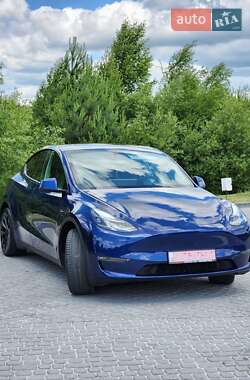 Внедорожник / Кроссовер Tesla Model Y 2022 в 