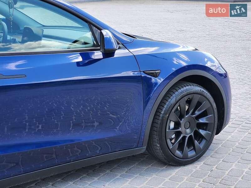 Внедорожник / Кроссовер Tesla Model Y 2022 в Львове