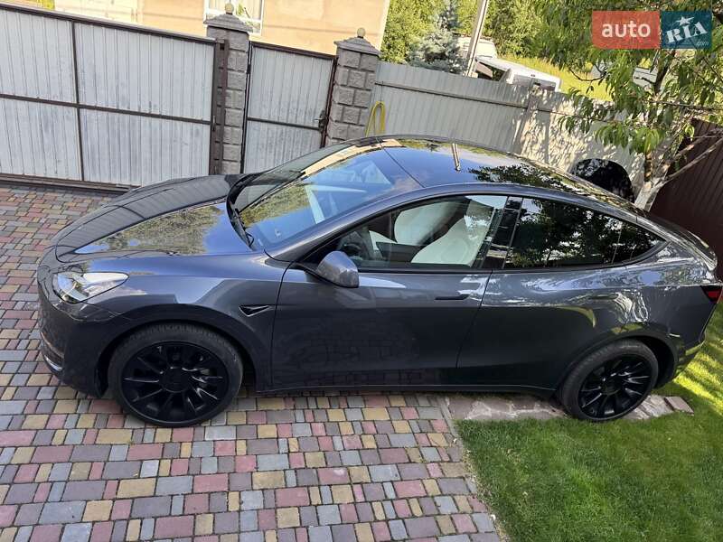 Внедорожник / Кроссовер Tesla Model Y 2023 в Киеве фото 10 Внедорожник / Кроссовер Tesla Model Y 2023 в Киеве