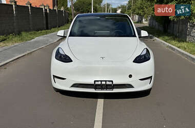 Внедорожник / Кроссовер Tesla Model Y 2024 в 