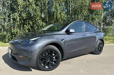 Позашляховик / Кросовер Tesla Model Y 2023 в 