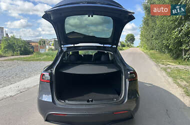 Позашляховик / Кросовер Tesla Model Y 2023 в 
