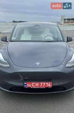 Внедорожник / Кроссовер Tesla Model Y 2023 в 