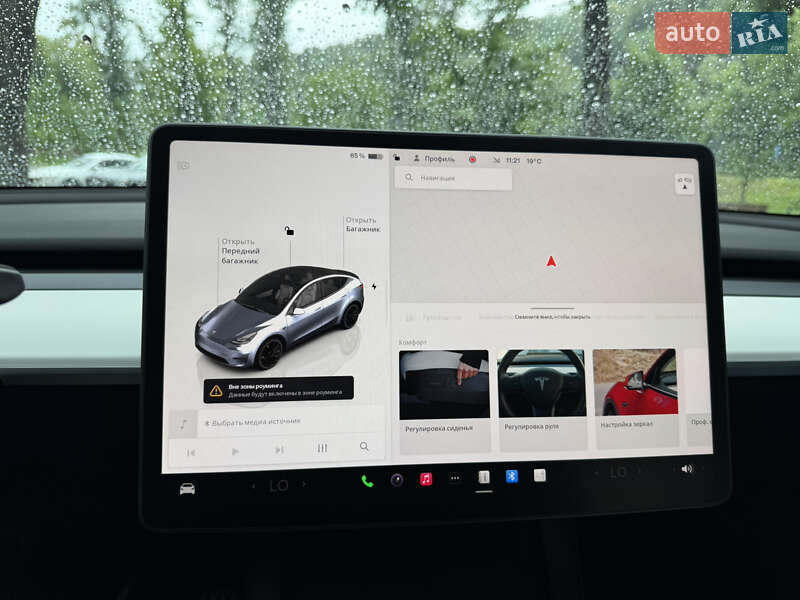 Внедорожник / Кроссовер Tesla Model Y 2024 в Киеве