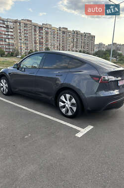 Tesla Model Y 2023 Tesla Model Y 2023