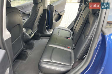 Внедорожник / Кроссовер Tesla Model Y 2020 в 