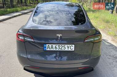 Внедорожник / Кроссовер Tesla Model Y 2023 в 