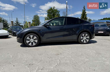 Внедорожник / Кроссовер Tesla Model Y 2024 в 