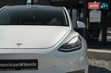 Позашляховик / Кросовер Tesla Model Y 2022 в 