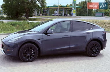 Внедорожник / Кроссовер Tesla Model Y 2022 в Киеве