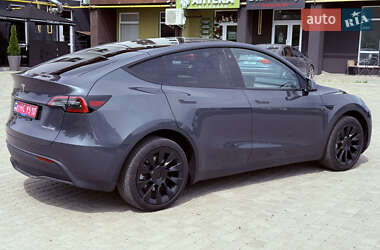 Внедорожник / Кроссовер Tesla Model Y 2022 в 