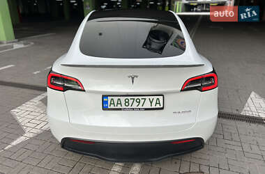 Внедорожник / Кроссовер Tesla Model Y 2022 в 
